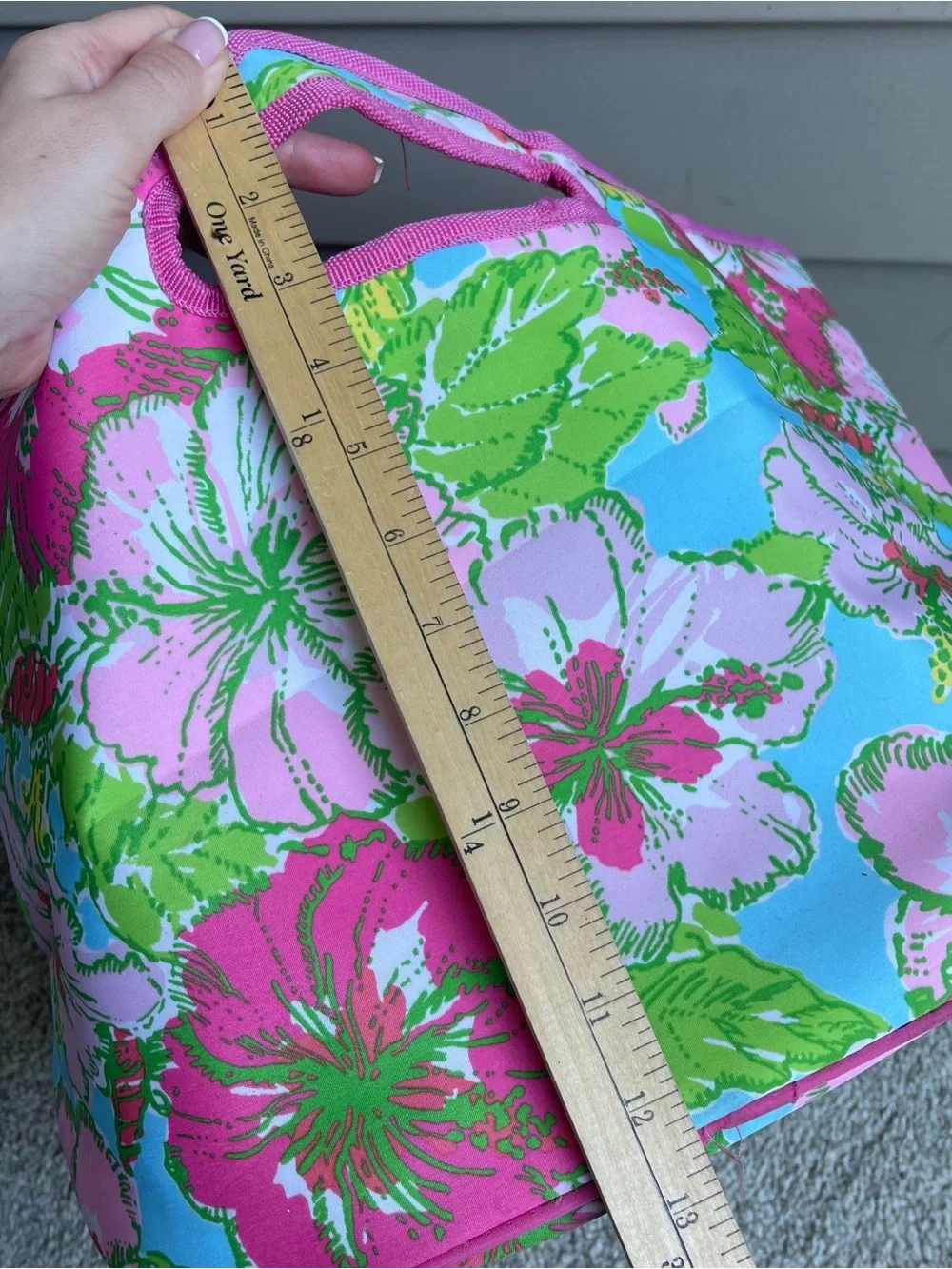 Lilly Pulitzer Insulated Beverage Bag Pink Green Blue Hawaiian Flower Print